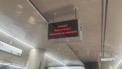 M2 metro hattı trenleri ile ilgili zorluklar 4 M2 metro hatti trenleri ile ilgili zorluklar 14030