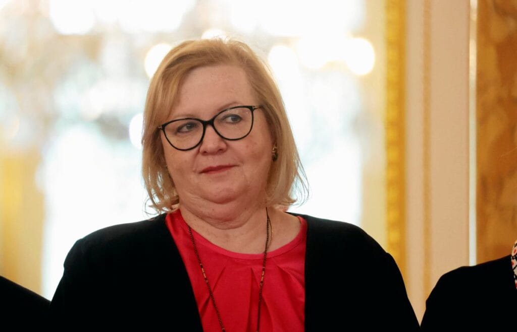 ma gorzata manowska nin dokunulmazligi devlet mahkemesi nin bir karari var 11826