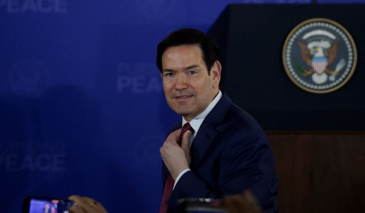 Marco rubio sikorski ile tanıştıktan sonra çok mutlu oldu. "bu bir onurdu". 1 Marco rubio sikorski ile tanistiktan sonra cok mutlu oldu bu bir onurdu 8681