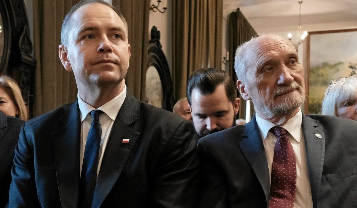 Medya: nawrocki çok gizli belgeyi açıklayacak. Önceki başkanlar bunu yapmayı reddetmişti 1 Medya nawrocki cok gizli belgeyi aciklayacak onceki baskanlar bunu yapmayi reddetmisti 8226