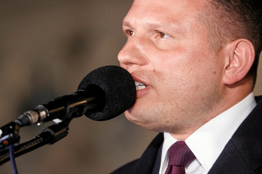 mentzen e karsi gr b davasi savciliktan yeni bilgiler 13072