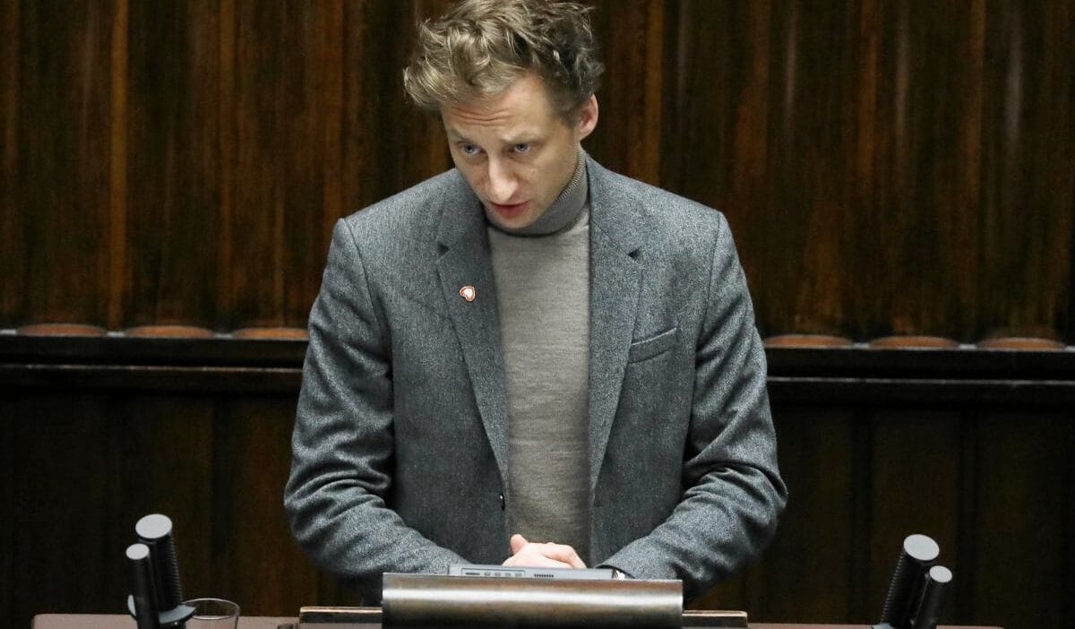 Milletvekili gazze'ye gidiyor ve nawrocki ile tusk'a çağrıda bulunuyor. "çok geç olabilir". 1 Milletvekili gazze ye gidiyor ve nawrocki ile tusk a cagrida bulunuyor cok gec olabilir 13252