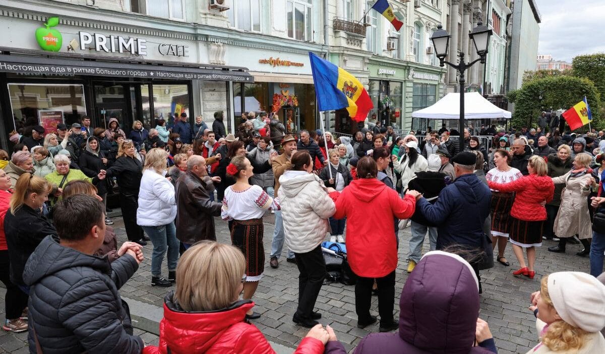 Moldova da 16 milyondan fazla hacker saldirisi ulkede secimler devam ediyor 13673