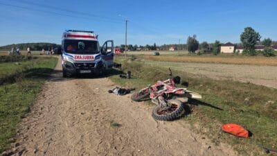 Motosiklet surucusu ve inek carpisti hayvan oldu motosiklet surucusu yaralandi lpr helikopteri is basinda 12448