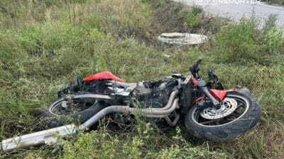 Motosiklet surucusu wawer de hayata donduruldu kazadan sonra sayac 260 km s de durdu 8909