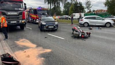 Motosikletin karıştığı bir kaza daha. Modlińska caddesi boyunca jabłonna yönünde çıkış engellendi 3 Motosikletin karistigi bir kaza daha modli ska caddesi boyunca jab onna yonunde cikis engellendi 11487