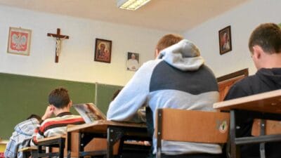 Ogrenciler toplu halde saglik egitiminden vazgeciyor nedenlerini soyle acikliyorlar 8600