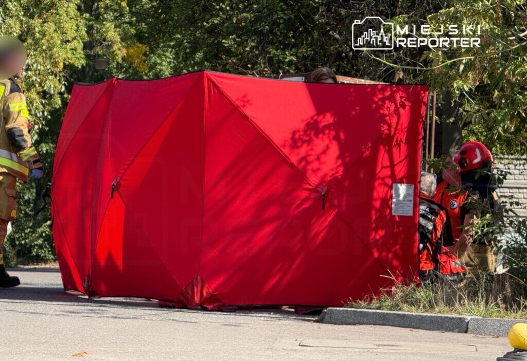Żoliborz'da trajedi. Bir bisikletçi öldü 1 Oliborz da trajedi bir bisikletci oldu 9023