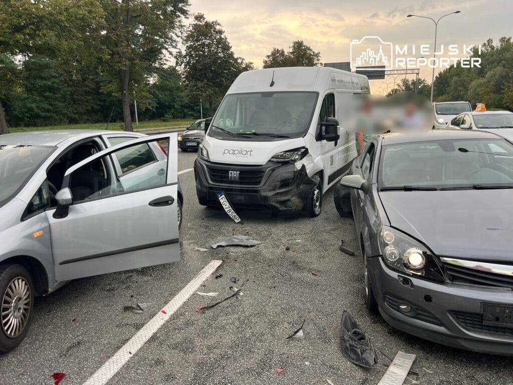 otobus soforu wislostrada da uc araca carpti 9338