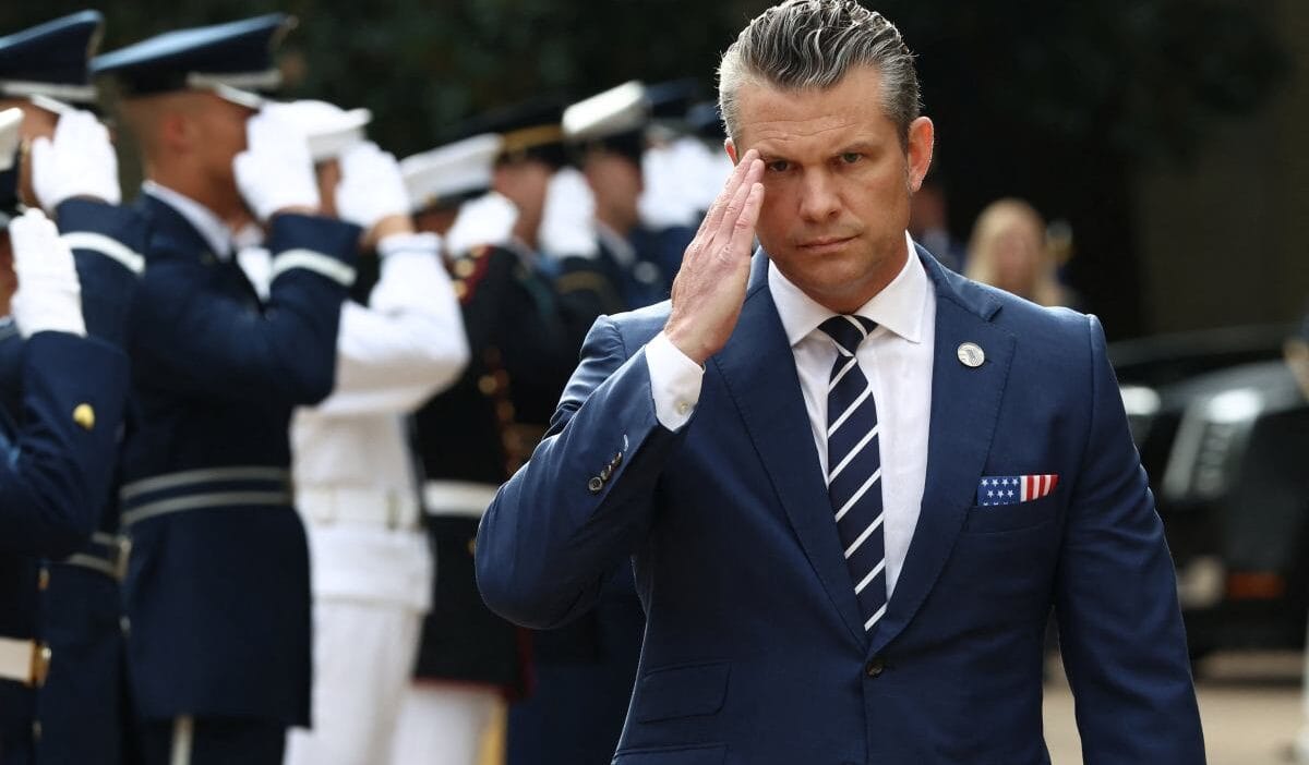 Pentagon da gizli bir toplanti pete hegseth acilen yuzlerce generali cagirdi 13132