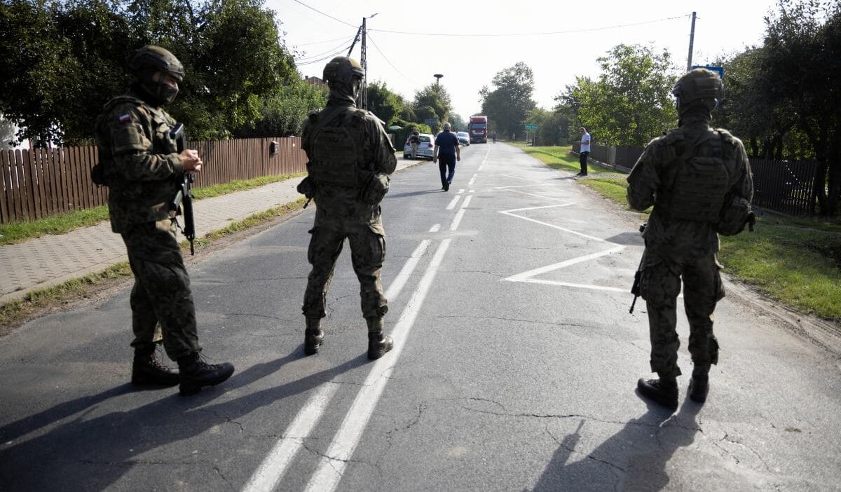 Po ve hukuk ve adalet acil bir onerge sundu avrupa parlamentosu insansiz hava araclarina tepki gosterdi 10307