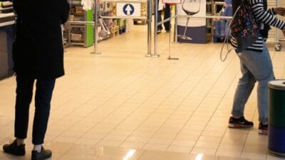 Polis bu konuda o kadar sik yaziyor ki biz de yazmak zorunda kaldik bazi insanlar boyle durumlardan etkilenir 13622