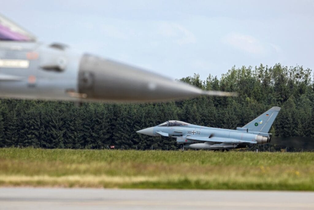 polonya hava sahasi iki kez ihlal edildi ordu dogruladi 8987