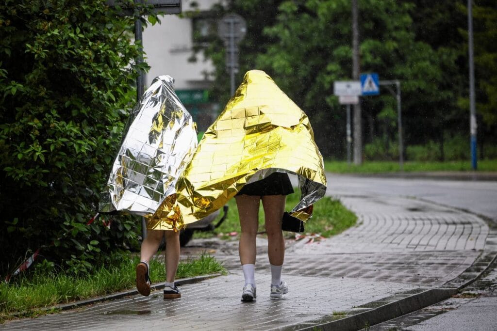 polonya icin hava durumu uyarisi yeni bir asamaya giriyoruz 10971