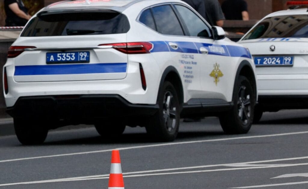 polonya siniri yakinlarinda bassiz bir ceset bir sirketin baskani 9830