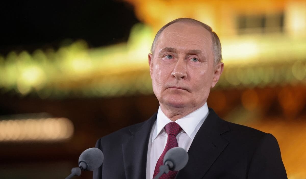 Putin zelenski ile konuşmak istiyor. Nerede buluşabileceklerini açıkladı. "ben hazırım". 1 Putin zelenski ile konusmak istiyor nerede bulusabileceklerini acikladi ben hazirim 8831