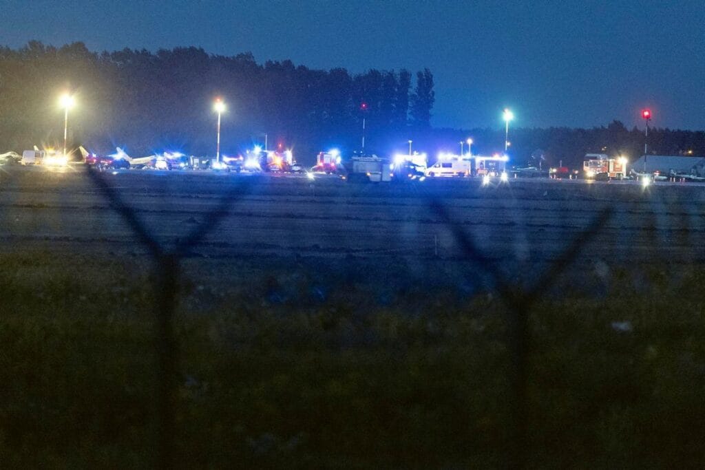 radom da f 16 kazasi savcilik kara kutu kayitlari okundu 12432