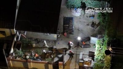 Rembertów'da bir arazide düzinelerce mermi kovanı. Bunlar dün eğitim sahasında meydana gelen patlamanın kurbanlarından birinin evinde bulundu 2 Rembert w da bir arazide duzinelerce mermi kovani bunlar dun egitim sahasinda meydana gelen patlamanin kurbanlarindan birinin evinde bulundu 9659