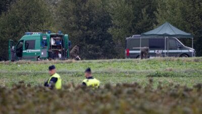 Rus insansiz hava araclari polonya ya uctu yeni bir bilgi var fuze enkazi ariyorlar 12649