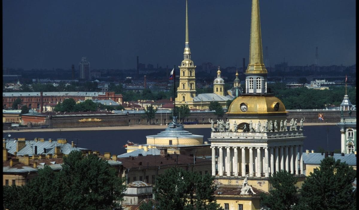 Rusya da 15 yasindaki bir cocuk vahsice olduruldu failin niyetini bir tanidigina acikladigi iddia edildi 9803