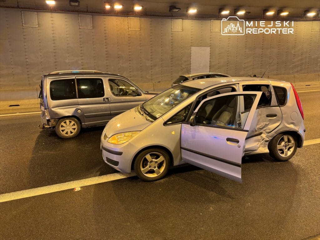 s2 guzergahindaki tunelde iki carpisma suruculer hizlarini ayarlamadi 12658