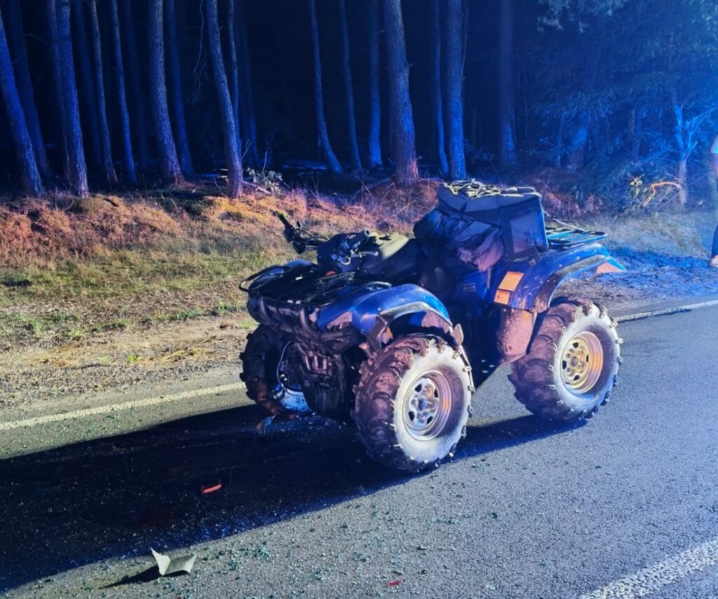 sarhos atv surucusu bir binek araca carpti adam neredeyse yuzde 2 yle uctu 12511