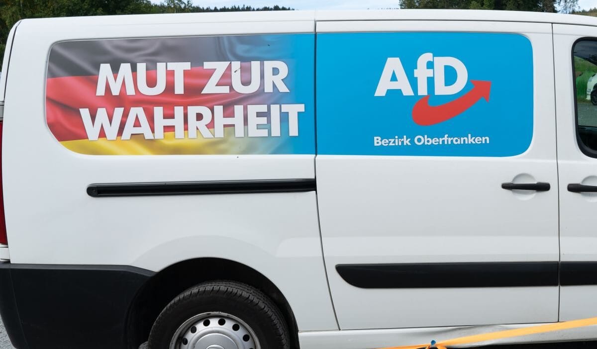 Seçimlerden önce alman afd'de bir dizi ölüm yaşandı. Bir komplo teorisi dalgası interneti sardı 1 Secimlerden once alman afd de bir dizi olum yasandi bir komplo teorisi dalgasi interneti sardi 8642
