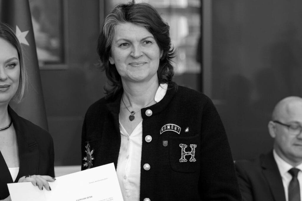 sivil koalisyon da yas maria schneider oldu 12949