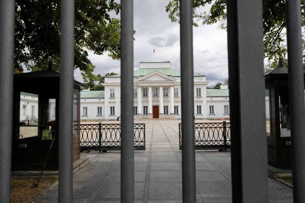 sop belvedere uzerinde drone operatorlerini durdurdu devlet harekete geciyor 11364