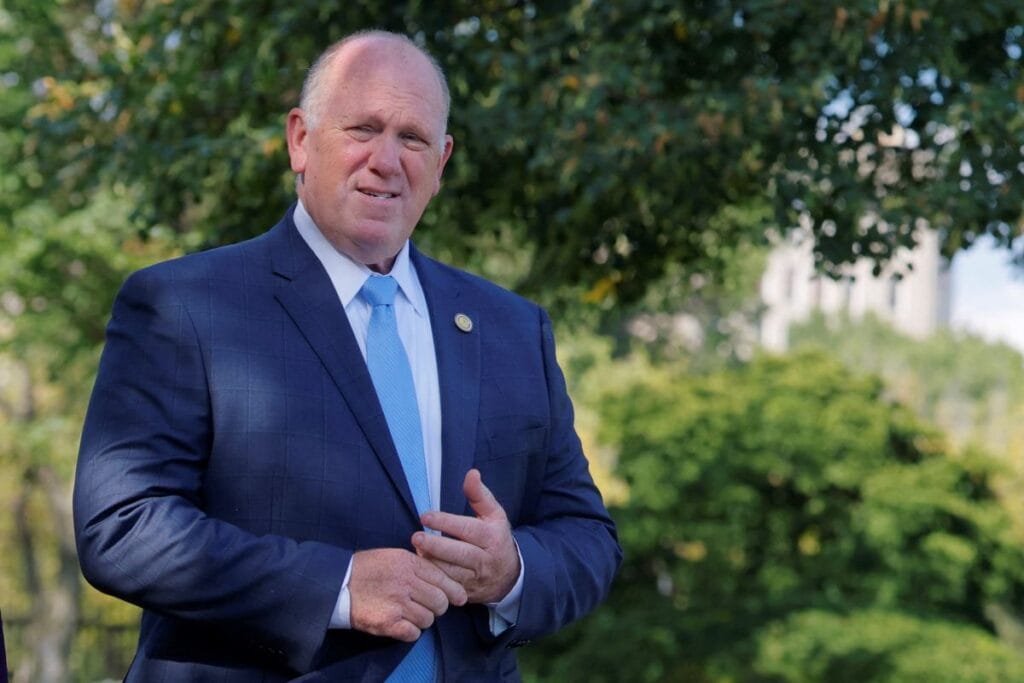 trump danismani skandali homan in ihaleler icin 50 000 dolar rusvet aldigi iddia ediliyor 12381