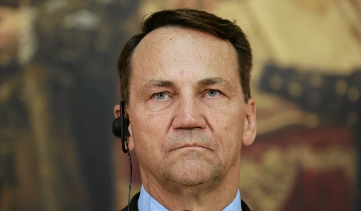 Trump in nato ve rusya konusundaki en onemli aciklamasi sikorski tek kelimeyle yorumladi 12808