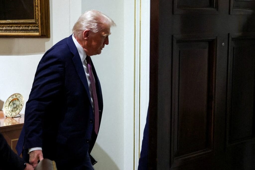 trump nawrocki ile gorusmeye oncelik vermiyor mu deprem olabilir 8855