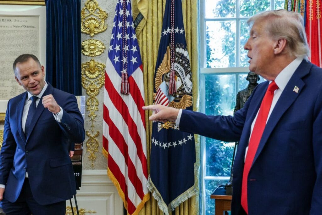 trump polonya yi g20 ye davet ediyor nawrocki ye olan hayranligini gizlemiyor en buyuk surpriz 9398