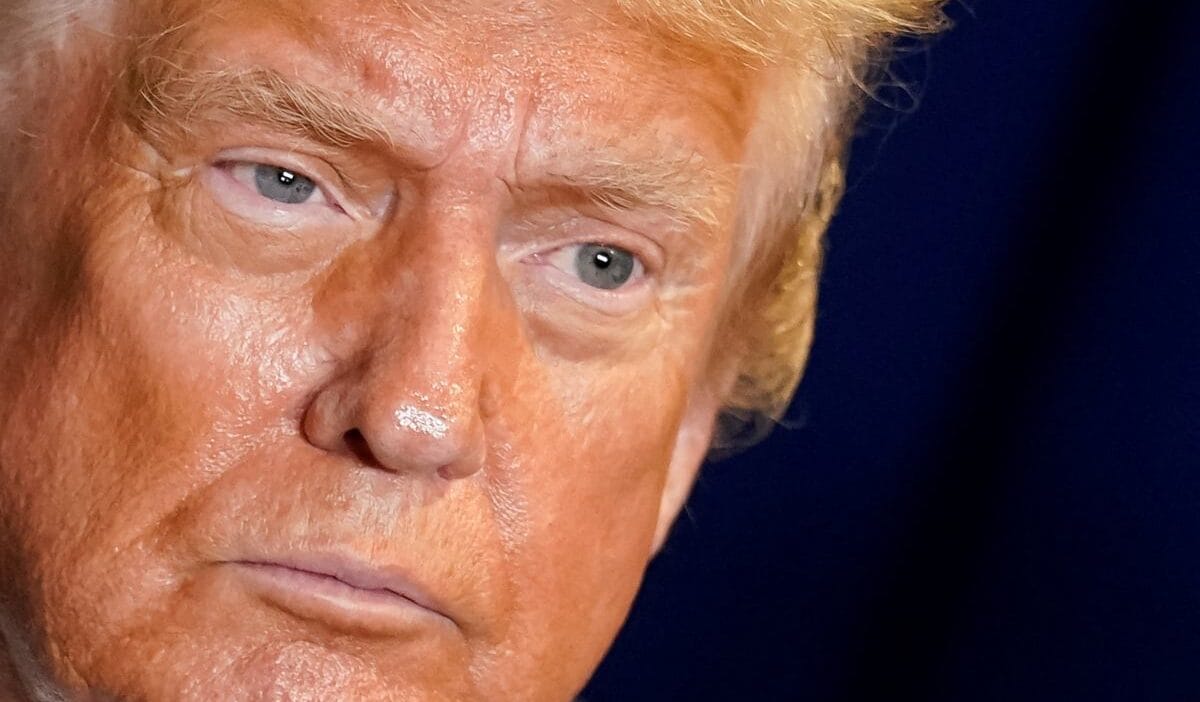 Trump ruzgar gullerine karsi savasi kaybetti beyaz saray in ruzgar ciftligi insaatini engellemeye hakki yoktu 13144