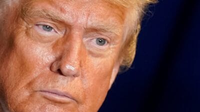 Trump ruzgar gullerine karsi savasi kaybetti beyaz saray in ruzgar ciftligi insaatini engellemeye hakki yoktu 13144