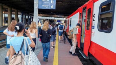 Turizm kuponunun yeni surumu piyasaya suruldu para sadece bir bolgede harcanacak 8210