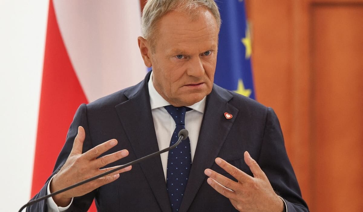Tusk milli guvenlik kurulu sonrasinda konustu polonya da maskeler dustu 10635