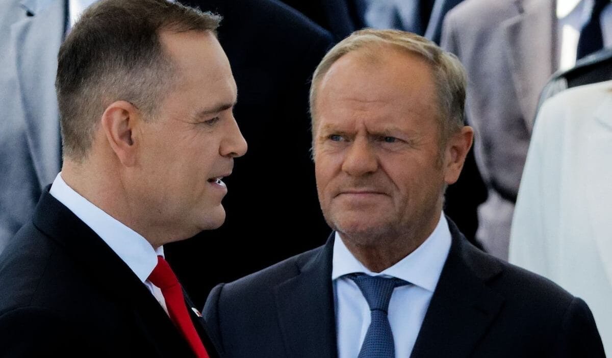 Tusk nawrocki nin cagrisina yanit verdi polonyali askerlerden elinizi cekin 11439