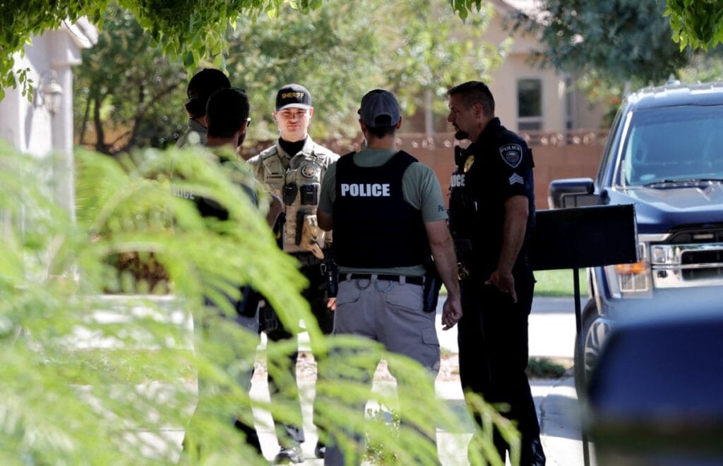 unlu bir sarkicinin arabasinda urkutucu bir kesif ceset 15 yasinda bir kiza ait 11781