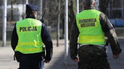 Varsova yakinlarinda bir cisim bulundu medya savciligin bulgularina ulasti ne oldugu biliniyor 13258