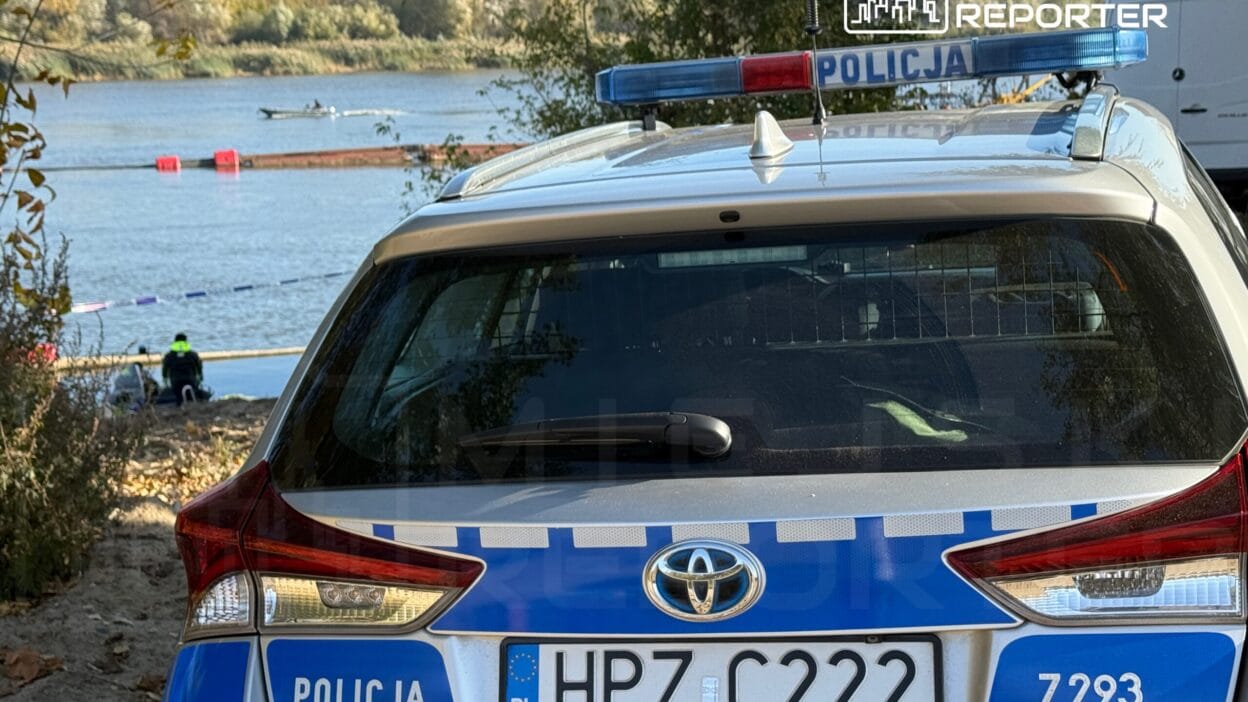 Vistula nehri nden curumeye yuz tutmus bir ceset cikarilmistir test icin dna ornekleri alindi 12438