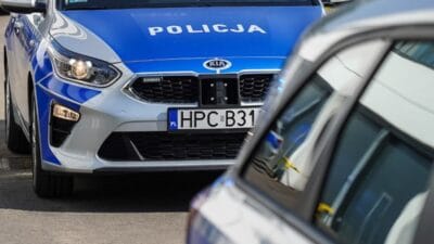 Wadowice merkezinde polis kovalamacasi memurlarla bogusuyordu 11592