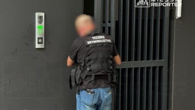 Wola'da eski ortaklar arasında anlaşmazlık. 2 yaşındaki bir çocuk ve bir adam kesici bir aletle yaralandı 2 Wola da eski ortaklar arasinda anlasmazlik 2 yasindaki bir cocuk ve bir adam kesici bir aletle yaralandi 9770