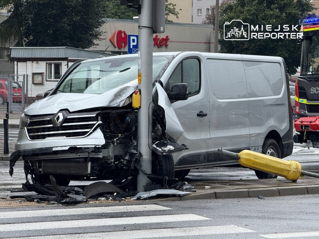 wola da uc arac carpisti otobus direge carpti 8825