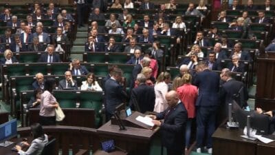 Yeni nik baskani ile ilgili muzakerelerde sasirtici bir geri adim kaczynski bir aciklama yapti 10830