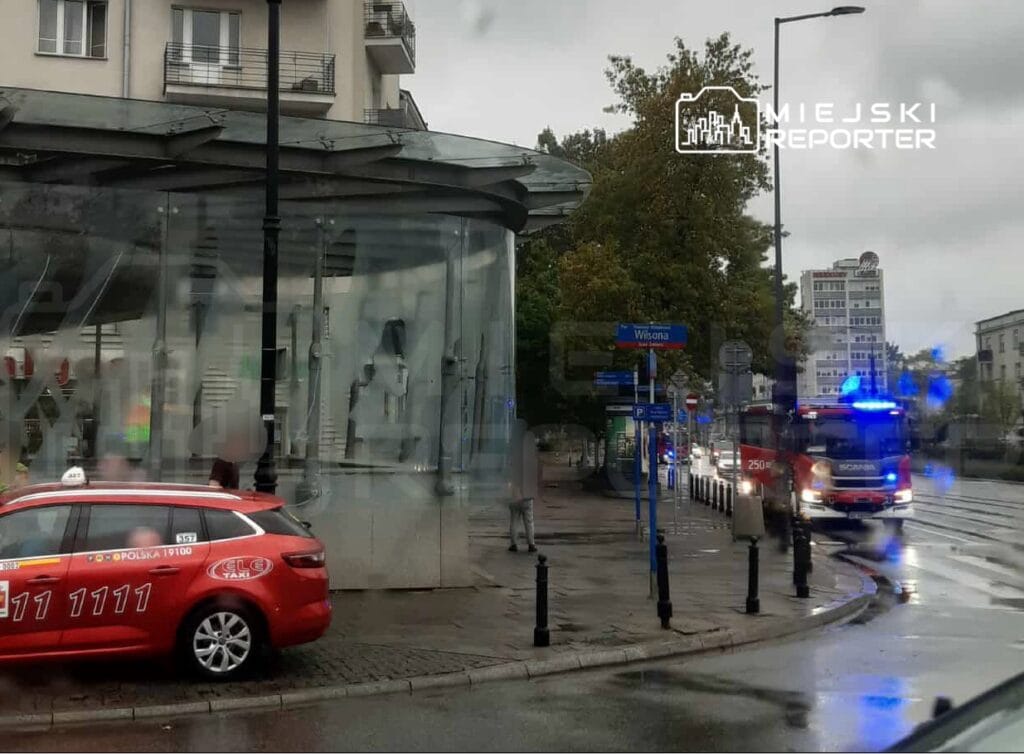 yeralti trenlerinden birinde isitmali frenler i tfaiye is basinda 10488