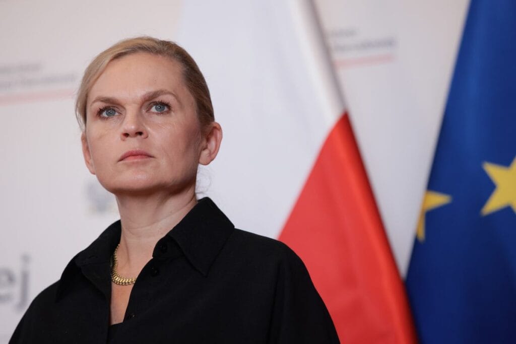 yil basinda sarhos olacagim nowacka starachowice okulundaki olayin ardindan tepki gosterdi 8774