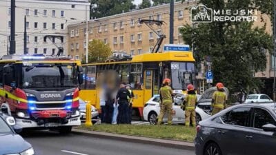 Yolcu tasimaciligi surucusu sehir merkezinde bir tramvayin altina girdi 8861