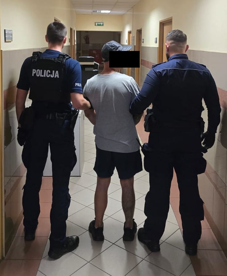 zincirlerini kopardi tutuklandi ve gecici olarak gozaltina alindi 12063