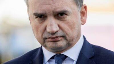 Ziobra'nın bir fotoğrafını içeren şaşırtıcı po gönderisi. Almanya'dan alınan tazminatlarla ilgili. "sen bir sıfırsın". 2 Ziobra nin bir fotografini iceren sasirtici po gonderisi almanya dan alinan tazminatlarla ilgili sen bir sifirsin 8639